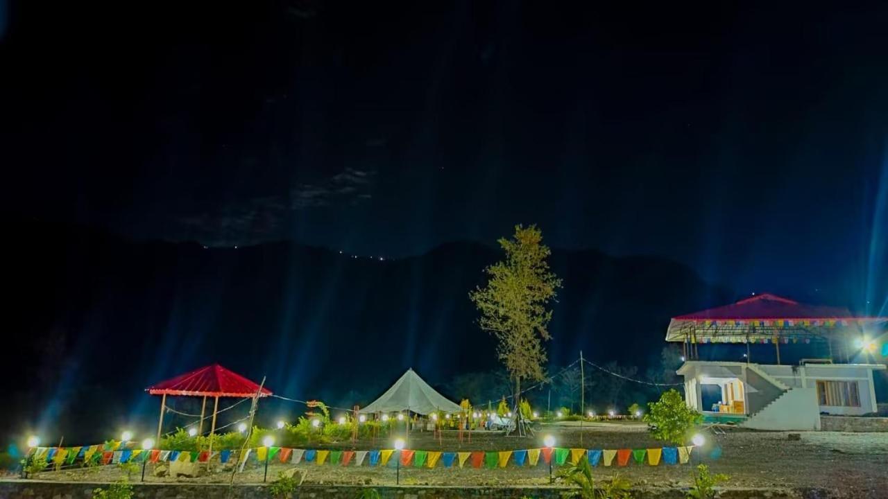 Riverside Glamping By Stayapart X Elephant Brook Bijni Εξωτερικό φωτογραφία