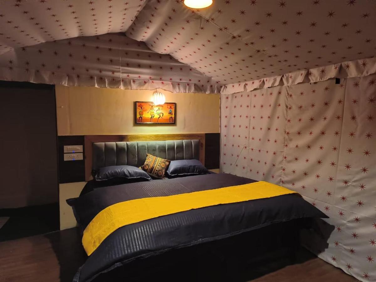 Riverside Glamping By Stayapart X Elephant Brook Bijni Εξωτερικό φωτογραφία
